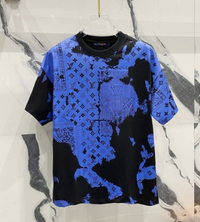 高品质 Louis Vuitton 路易威登腰果花满印新款T桖， 25Ss春夏新品，全身上下直喷腰果三花标识，采用环保染料，无甲醛，对身体无危害， 采用32支2