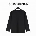 本地自取210（支持放店） louisvuitton/路易威登 胸前字母压花长袖 压花部位内置衬布设计。采用定制面料。添加杜邦公司Sorona(索罗娜）材料，亲