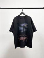 160 高版本，质量很好！原版包装，柜子最新款领标！巴黎世家 Balenciaga男女同款夜景巴黎短袖T恤！此款尺码偏大，最小Xs穿到140斤左右！最大穿到22