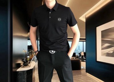l*Ewe 罗意葳2025春夏新款原单男士翻领短袖Polo衫T恤 爆款 简洁时尚百搭 高端品质 无缝包边 胸前刺绣Logo图案设计 定制进口双股丝光珠地棉面料