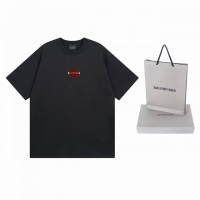实拍图 顶级版本.官网品质 Balenci*Ga 巴黎#2025新款 前后字母Logo刺绣胶带压胶短袖T恤 设计感十足 欢迎对比 面料采用巴黎Zp定织定染全棉双
