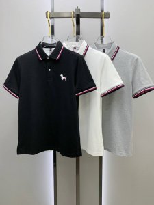 Tb汤姆布朗25Ss新款春夏短袖翻领T恤polo，最高版本客供定制高端朱地面料简单时尚款，拼色螺纹超级好看！经典Logo简单大方的款式！满满的高级感，四季可穿。