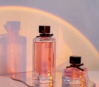 越南版本Gucci花之舞粉Edt100Ml 越南进口 海关扣押 配手提袋 高端商品 塑封拆毁不退换 敬请谅解！！ Gucci古驰花之舞栀子花女士淡香水100Ml