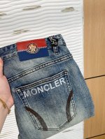蒙口 新品 高端独家发售 25Ss四季款超燃炸街系列之最牛仔裤 独家隆重推出 原版定制高端品质面料 定制五金版型修身剪裁 面料带弹力 微弹上身舒适度超高 必爆单
