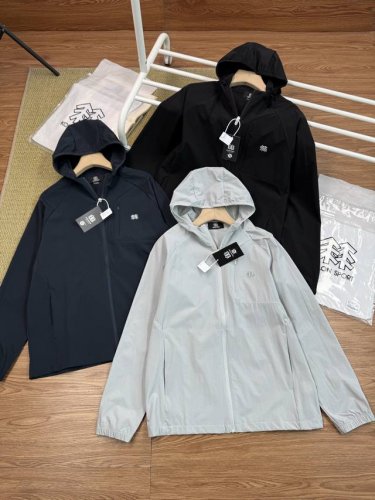 kolonsport可隆25春夏新款！男士轻量化防风防水皮肤衣防晒衣冰感外套！掌柜力荐！线上线下同步！订单款！客供面料！90%锦纶+10%氨纶！手感细腻顺滑清爽