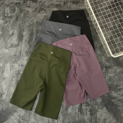 新款上新 露露乐蒙 Lululemon 类型：女士高腰紧身裸感骑行瑜伽短裤 材质：运动型速干锦纶 厚薄：薄 弹力：高弹 版型：紧身 裤长：短裤 腰型：高腰 面料