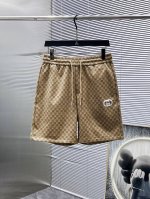 古奇 Gucci 2025Ss夏季新款 休闲 短裤，高端版本！专柜定制面料 透气舒适度高，细节无可挑剔，品牌元素设计理念，体现高品质。手感细腻柔软！呈现休闲裁剪