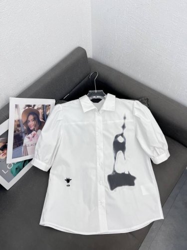 Dior春夏新品埃菲尔铁塔印花短袖衬衫 一色三码Sml 面料:棉