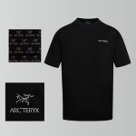 码数Xs-S-M-L男女同款 限量版Arc’Teryx始祖鸟Arc24Ss 采用特色彩色Logo三只鸟 短袖T恤 采用60支双股，280G全棉面料。上身透气，绝