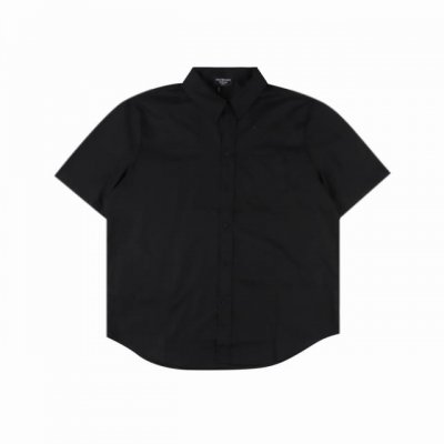 balenciaga巴黎世家 红色签字胶带短袖衬衫 夏日焦点预警 宝子们 巴黎世家2025春夏系列又双叒叕放大招了 这件红色签字胶带短袖衬衫 简直就是 叛逆与优