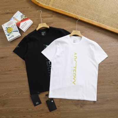 品牌：始祖鸟 Arcteryx 尺码：M-L-Xl-Xxl-Xxxl 颜色：白色-黑色 类型：男士运动速干T恤 材质：230克运动户外科技棉 领型：正肩款圆领