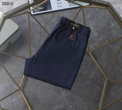P200 2025春夏上市.原单爆款修身版休闲超级定制款，超级重工工艺，版型超赞细节做工无可挑剔！款号25010-2。尺码：29至40码