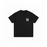 Mlb Ny洋基队美式趣味字母皇冠印花短袖T恤 男女同款 采用230克定制精梳棉，三针五线做工，领口包包边条 舒适透气柔软又亲肤上身显瘦挑高赶紧入手吧 Colo
