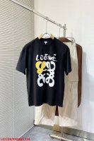 L554 Lo罗意威 2025春夏新款首发最新款短袖圆领T恤 高端订制 设计前卫时尚！品牌Logo重工艺设计 高端定制丝光云朵棉面料.手感柔软.穿着舒适.级别精