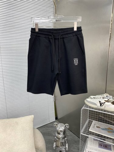loewe罗意威 新款来袭 2025春夏新款休闲裤短裤，进口高密度定制面料，舒适柔软亲肤，笔挺不易起皱，简单明了，超级百搭上身效果超级棒时尚百搭，笔挺有型，衣橱