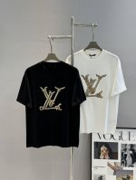 驴牌*25S新款潮牌T恤.男女同款～260G纯棉面料.上身也是非常的舒适.胸口部位立体印花3D绣花工艺.麻绳质感图案设计.起伏感视觉感手感统统都给你！三标齐.颜