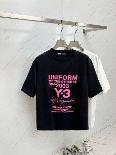 2025春夏新款首发专柜最新款短袖圆领T恤 高端订制 设计前卫时尚！品牌Logo重工艺设计 高端定制230克面料.手感柔软.穿着舒适.专柜级别精致车线.做工精细