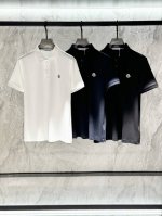 moncler 蒙口，2025春夏新品，专柜同步有售，简约时尚休闲Polo短袖，原版进口面料，舒适透气，顶级刺绣工艺字母图案装饰Logo，档次极高，独特设计，上