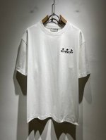 giv*Chy 纪*希2025春夏新款男女同款短袖T恤，主创时尚注入了全新时尚能量。通过探索各种题材和性感魅力，极具辨识度，引领全新街头时尚潮流。该款是G家独家
