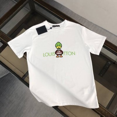 驴牌Lv 采用客供定制双股纯棉面料 品质毋庸置疑 上身效果超赞款式新颖上档次 尺码：M-3Xl。