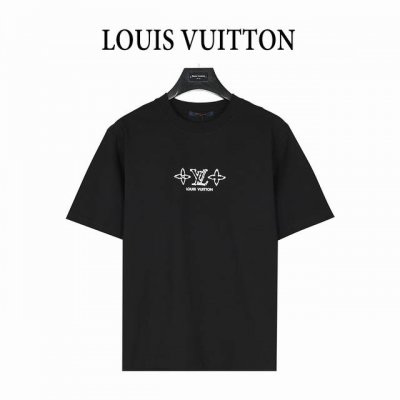 louis Vuitton 路易威登 25Ss 四叶草及后背Logo印花短袖T恤 面料采用260克重纯棉，定制32支2*2螺纹，成衣两遍水洗处， 面料舒适亲肤无
