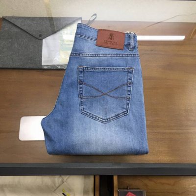 新品 B.C New# -春夏新款，男士牛仔裤原厂原布原洗水！进口原版水洗弹力面料，复杂的手工艺叠加，任何一个洗水环节多停留几秒都会变成完全不一样的颜色效果，所