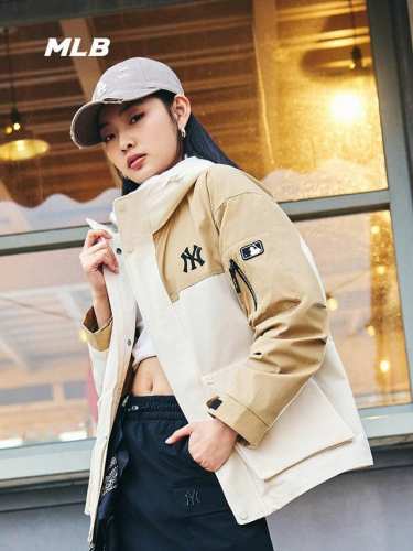 P300 Mlb官方 虞书欣同款男女防油防泼水防风夹克外套25春季新款Wjb05 春意盎然，穿上它一起去踏青露营吧！东南亚出口订单，东西非常的板正，好货，一波流