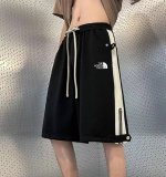北面The North Face拉链竖条短裤情侣同款高街风泰裤辣 此款面料采用复合面料不起球不掉色 舒适透气！采用拉链设计 可开口透气性变得更佳！夏季必备款！情