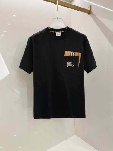 巴宝莉 2025早春新款男女同款短袖T恤，！定制专属纯棉面料，定制原版工艺螺纹，胸前重工字母Logo工艺设计！简约大方，从容百搭，档次极高，完美融入时尚还有风情