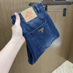 新款 pd 2540春夏新款男士休闲牛仔裤，顶级品质！渠道订单，官网同步出售！！原厂订制牛仔全棉材质！适合休闲 正装各种搭配～日常通勤的极品！！Bok尺码:30