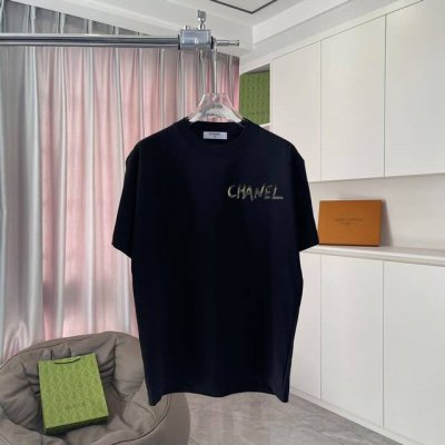 香奈儿 Chanel2025春夏新款 双C字母Logo印花 短袖T恤 定制面料300G 男女同款 尺码：S M L Xl Xxl 五个码 颜色：黑色 白色 粉红