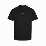 Givenchy 纪梵希 25Ss 前后刺绣粉色Logo短袖 采用100%棉质面料，柔软透气，让你在夏日里尽享舒适。 正面和背面饰以Givenchy Logo