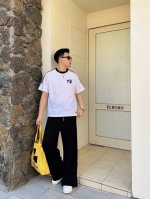 y3 25官网同步发售 欧美流行趋势 洗水分层工艺 洗水纯棉面料 柔软舒适细腻 大幅印花 提升档次 宽松版型更显气质。M-2Xl 下单提供身高体重