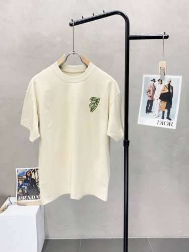 Burberry巴宝莉独家专供新款原单男士休闲短袖 高端定制 高版本 时尚百搭爆款进口面料 手感超柔软细腻 穿着亲肤舒适 高端精品 代工厂精细做工 上身非常赞