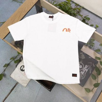 上新 款号：F657 2025新款Evisu福神家花图案大M海浪神龙不倒翁图案Logo字母印花休闲情侣短袖T恤，经典永远不会过时、人手必备款，230G纯棉精梳棉