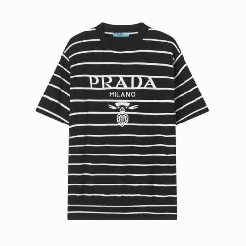 z205# prada普拉达 针织圆领拼接经典Logo短袖T恤 注重细节 最求品质 男女同款 颜色：黑色 白色 码数：Xs S M L