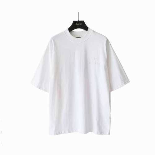 实拍细节图 +尺码表 巴黎世家 Balenciaga双B后背印花反光短袖 网点印花夜光效果 不是普通手绘可模范的工艺 可以看出印花工艺十分复杂 前面还是进口田岛