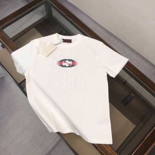 cgucci 古驰 2025最新款短袖T恤，绝对的顶级爆款，原版一比一面料，前后印花Logo更显得不凡跟高档，大气，简约，基础，耐看，但又独具风格，结合了一款优