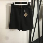 P290款号20250630 Loew*新款 高腰显瘦西装短裤，配腰带，白色，黑色，灰色，S-Xl， S码；腰围68，长46