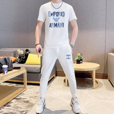 直 Armani阿玛尼 胖子福音 2025官网同款.世界知名奢侈品牌.夏季男士 双丝光 高品质货套装 采用进口原单面料 ，当季时尚潮流款，百搭爆款。简洁大方，精
