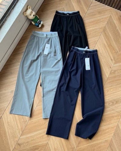 高定Alo家腰封阔腿裤 裤腿反光Alo小标～被追问无数次的阔腿神裤！Alo Yoga Suit Up Trouser腰封阔腿裤就是阔腿裤界的天花板！ 版型堪称一