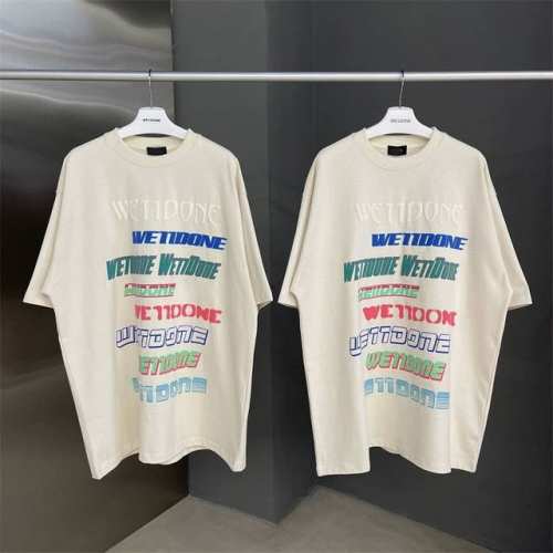 款号: W103# We11Done White 霓虹彩色字母弹幕 宽松圆领短袖T恤男女情侣款 面料：原版定制300G水洗巴黎棉 工艺：走线均是全身三线缝制，后