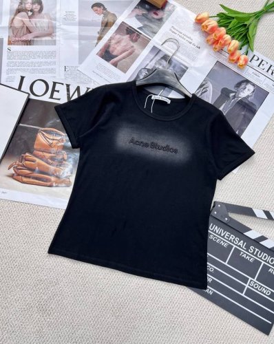 P160 Acne Studios字母刺绣圆领女短袖T恤，，刺绣有当季风格Acne Studios品牌徽标图案 低调很有质感 网红明星明星最爱的穿搭风格这种廓形