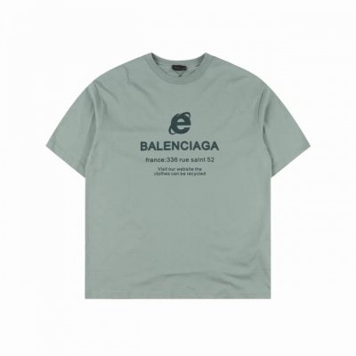 balenciaga 巴黎世家 Epoch Tee Ielogo印花短袖T恤 在数据洪流与复古情结碰撞的临界点，Balenciaga将90年代Ie浏览器图腾淬炼