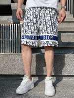 迪奥 2025春夏新款男士休闲短裤 高端货简洁时尚大方 定制原版进口面料 简洁利落又清爽 品质做工细节经得起任何形式检验简约大方百搭款 上身优雅帅气，焕然一新的