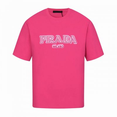 prada 普拉达 25Ss 大Logo字母刺绣短袖 甄选长绒棉纱 280G精纺高支重磅定织定染面料 裁前高温洗水定型 成品再洗柔 穿着感受亲肤棉柔 垂感自然
