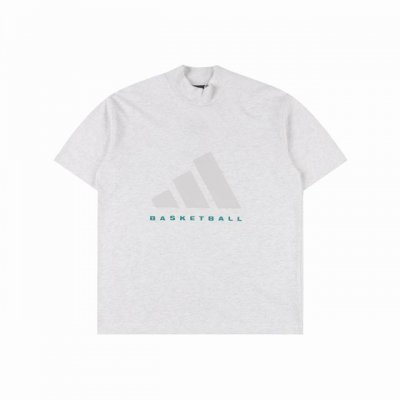 Adidas 阿迪达斯 25Ss 篮球硅胶短袖T恤 早先我们知道此次新系列正是 Jerry Lorenzo 加盟 Adidas 大家庭之后第一次重磅系列，很多玩