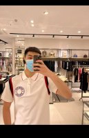 B 家 polo 衫 白色上身图参考