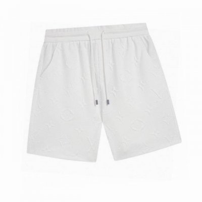 路易威登 Louis Vuitton 夏季新款 压花字母休闲短裤，老花满印提花工艺，质感舒适度都是拉满的，上身简约百搭，手感非常舒服，超级百搭好看的一款。 Co
