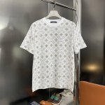 上新 纯原臻品 顶级原版复刻 Lv 路易威登2025Ss新款Logo满印字母短袖 T 恤 原版面料高版本高品质 网红明星同款 对色定染麻棉面料、水墨胶印花工艺、